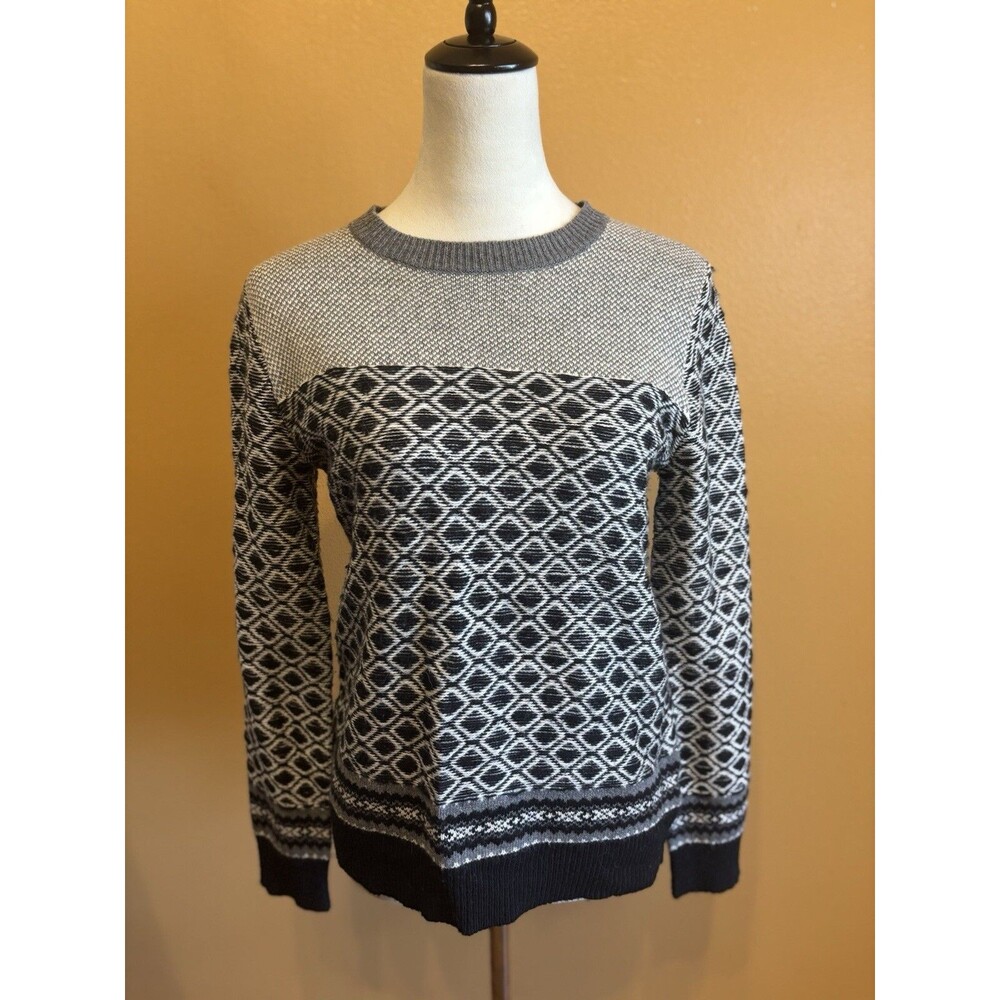 Sweater, Gray sweater, knit sweater, size small, Long sleeve sweater, Joe Fresh